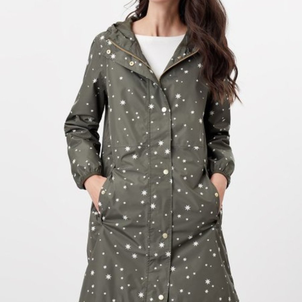 JOULES BRAND Women's Star Print Packable Waterproof Raincoat